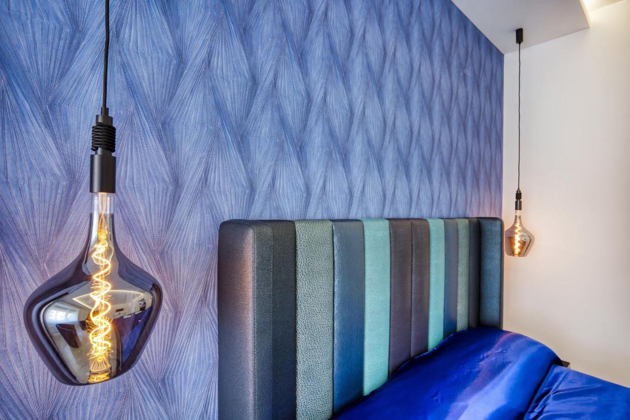 Distinto Suite & Rooms Lecce Exterior foto