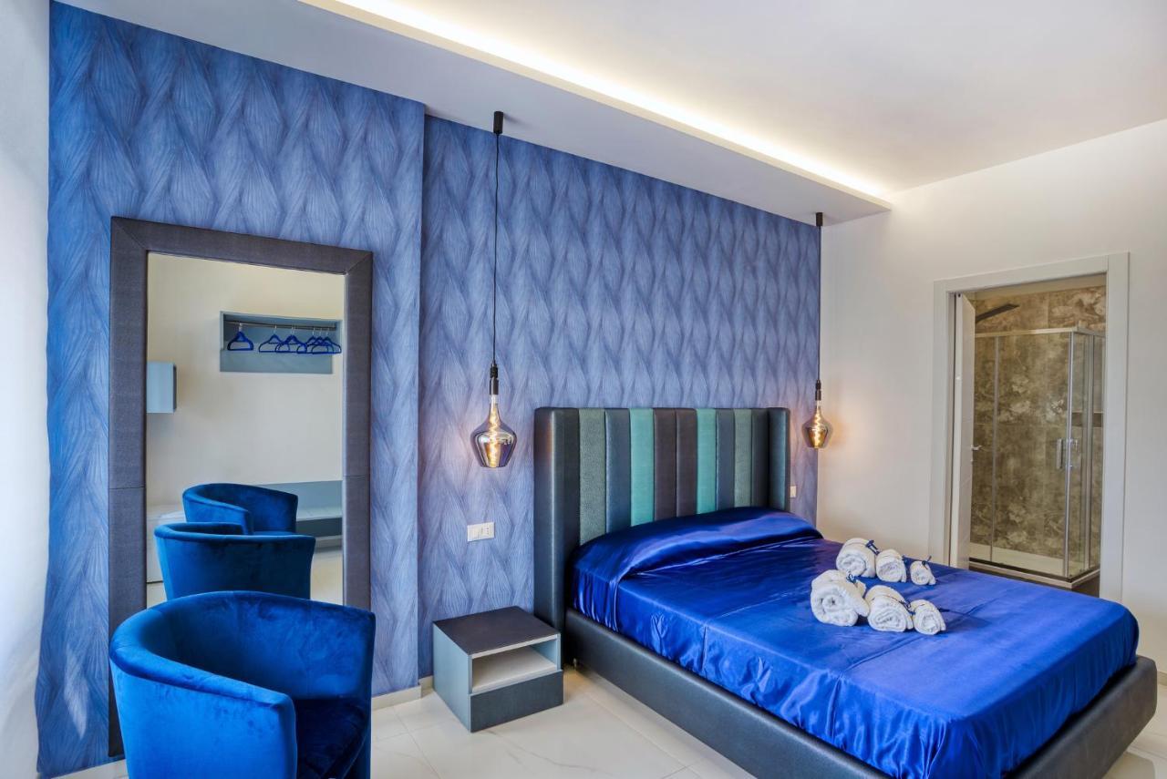 Distinto Suite & Rooms Lecce Exterior foto