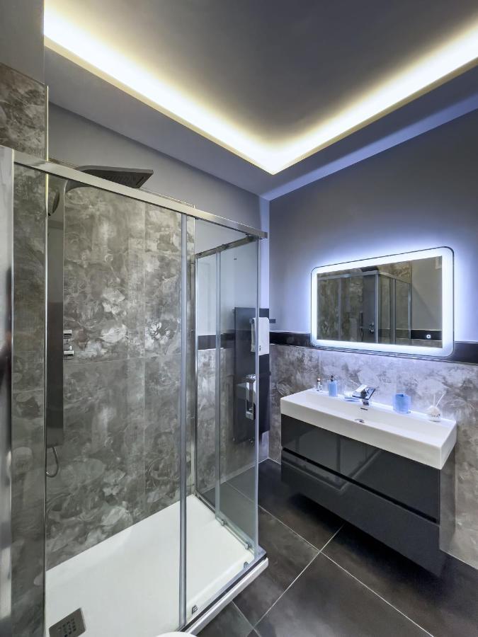 Distinto Suite & Rooms Lecce Exterior foto